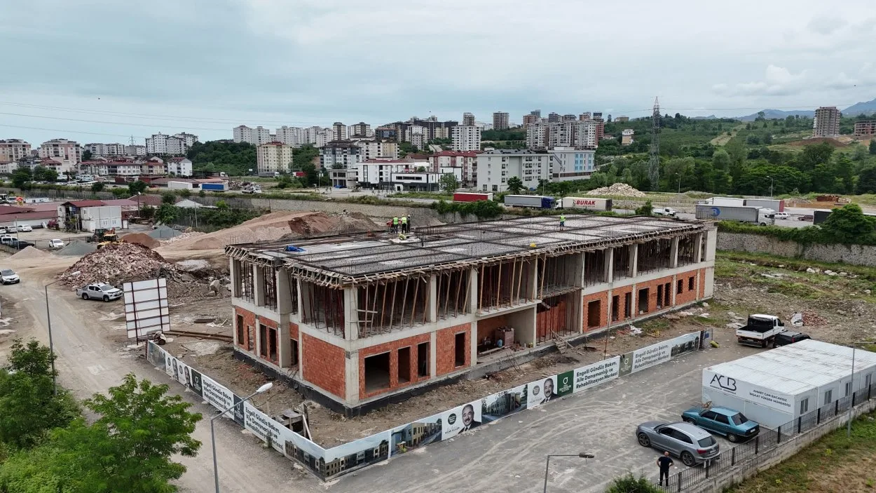 ALTINORDU’DA SOSYAL BELEDİYECİLİĞİN YENİ ADRESİ ŞEKİLLENİYOR