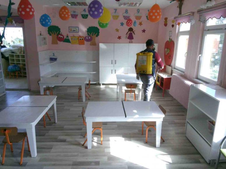 BÜYÜKŞEHİR OKULLARI DEZENFEKTE ETTİ