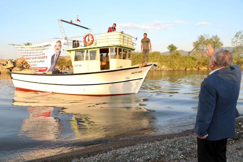 BALIKÇILARDAN BAŞKAN GÜLER’E TEŞEKKÜR