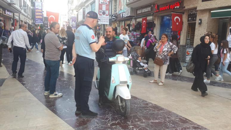 BÜYÜKŞEHİR ZABITASI’NDAN KAPALI CADDE DENETİMİ